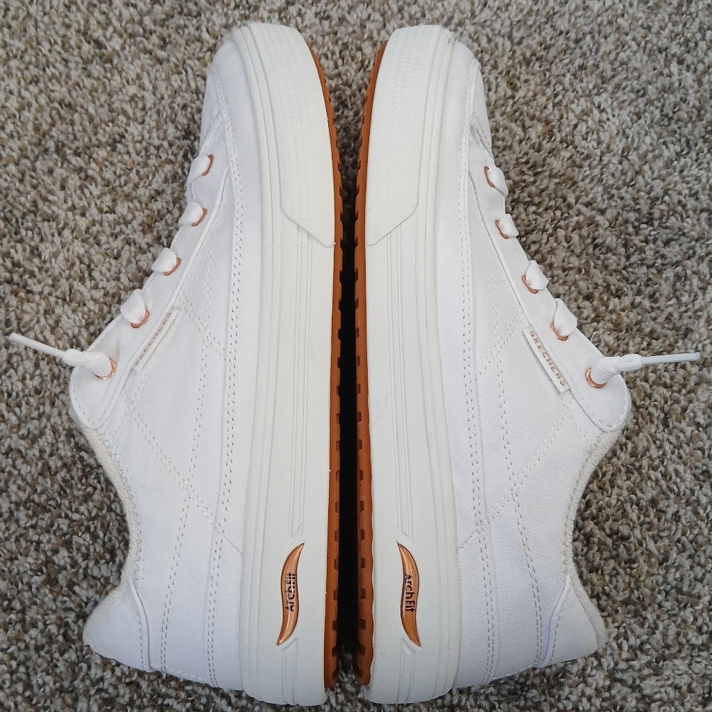 Skechers Women's White Sneakers Size 9 - Picture 12 of 13